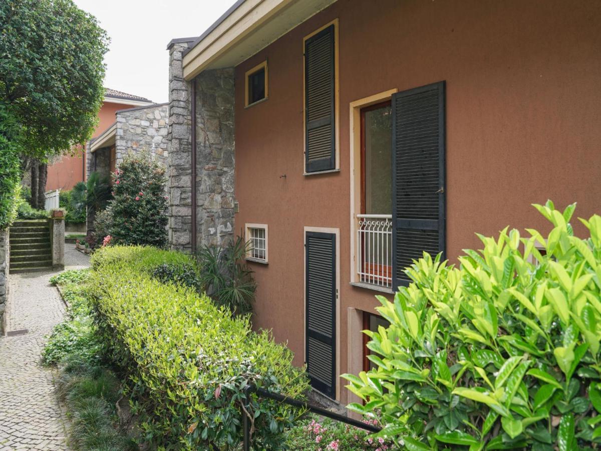 Studio Hermitage-4 By Interhome Porto Valtravaglia Bagian luar foto